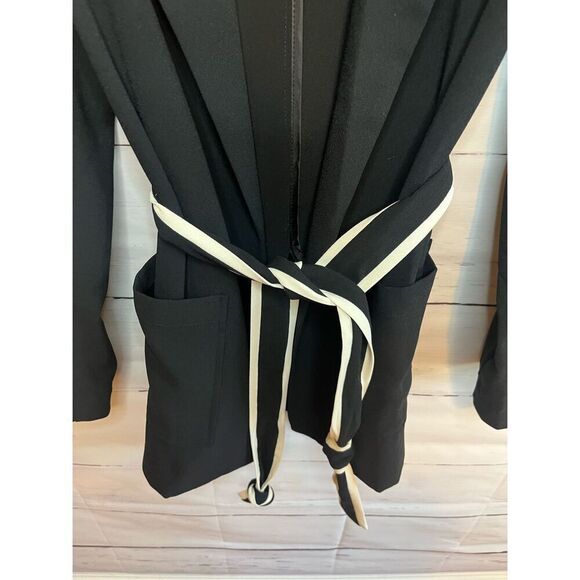 Jason Wu Black and Ivory Tie Waist Blazer Size Large - Picture 2 of 5